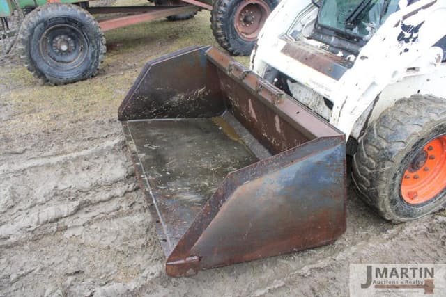 Image of Bobcat S185 equipment image 4