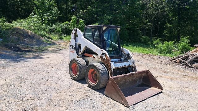 Image of Bobcat S185 equipment image 1