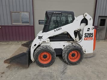 Main image Bobcat S205