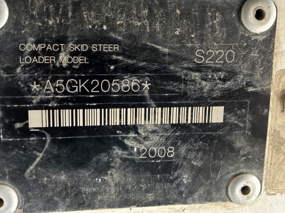 Image of Bobcat S220 equipment image 1