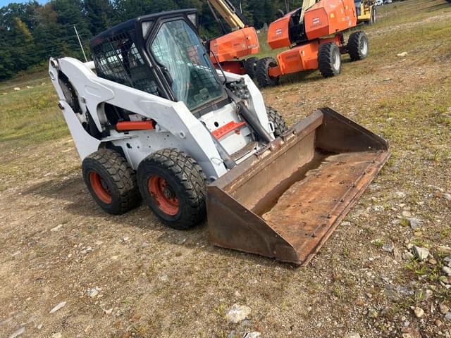 Image of Bobcat S250 equipment image 2
