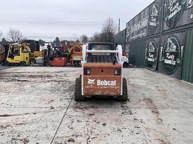 Image of Bobcat T190 equipment image 2