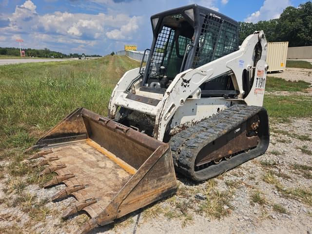 Image of Bobcat T190 equipment image 1