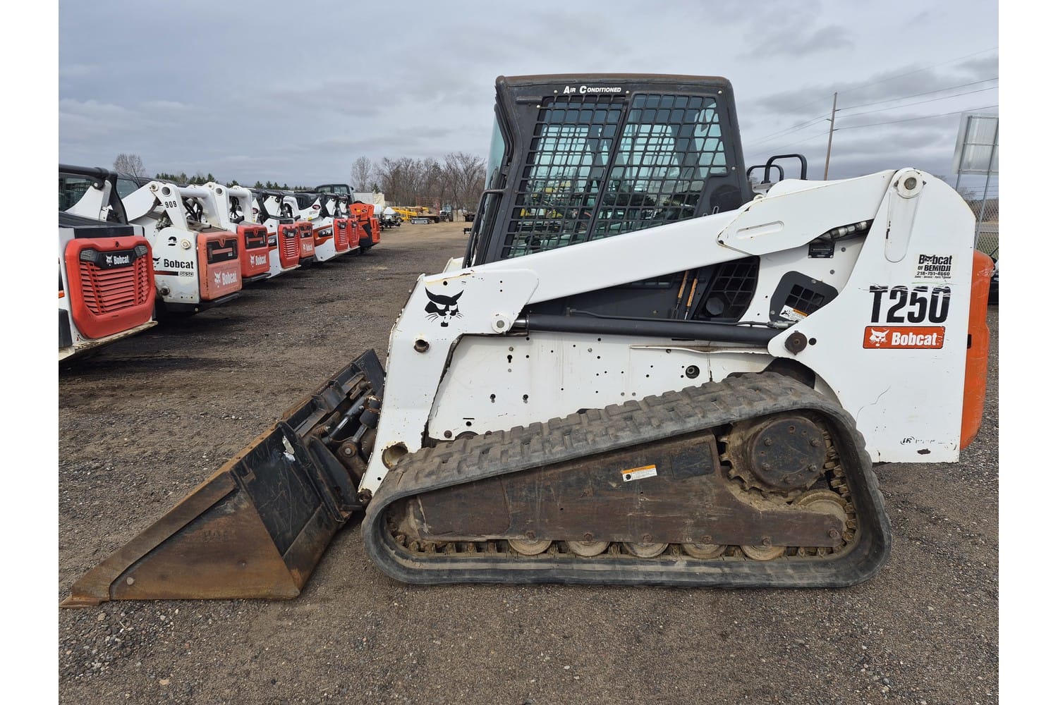 2008 Bobcat T250 Equipment Image0