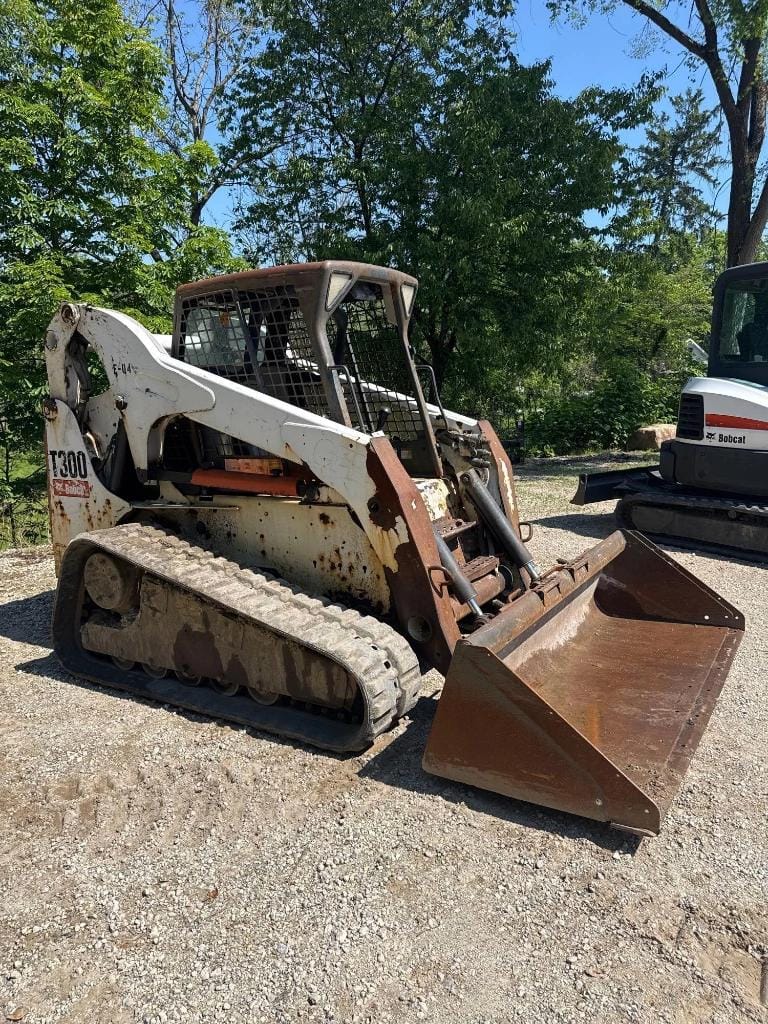 2008 Bobcat T300 Equipment Image0