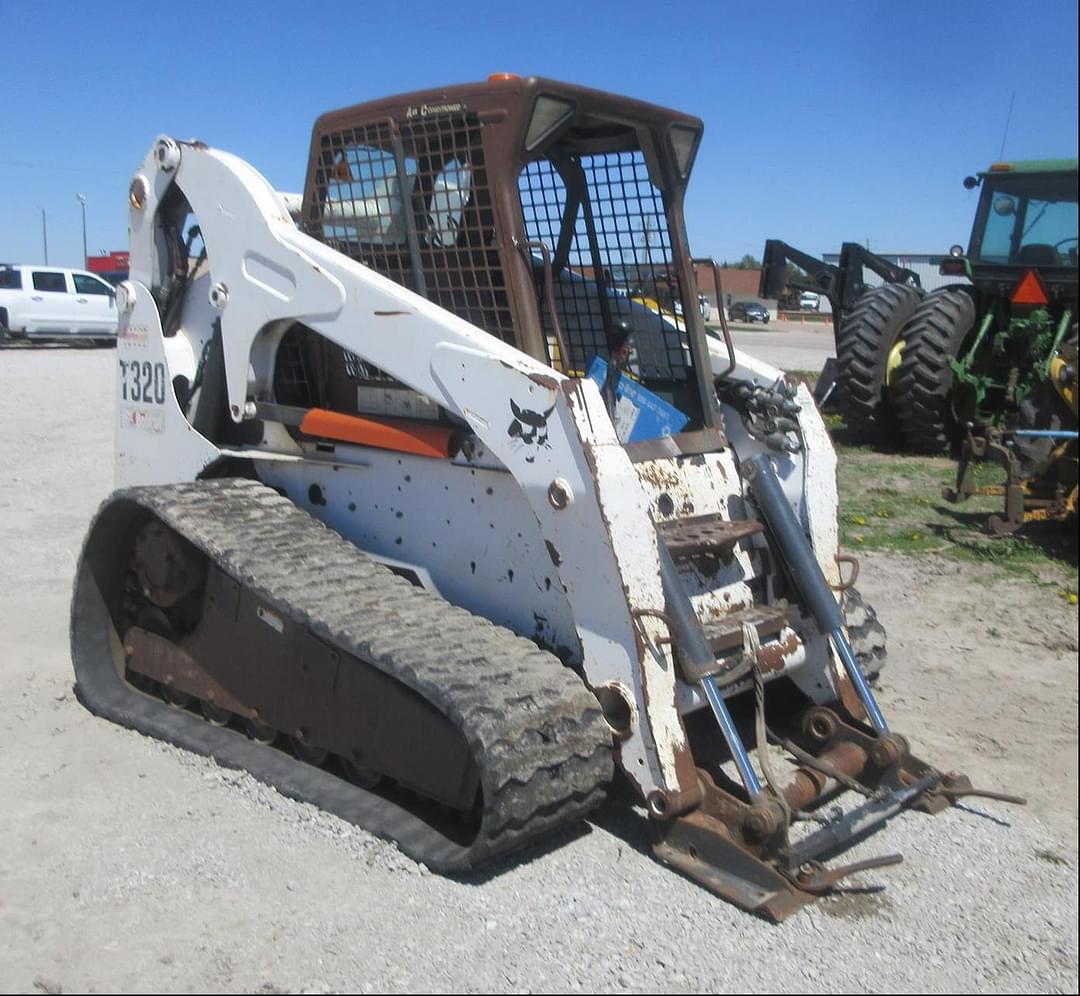 Image of Bobcat T320 Primary image