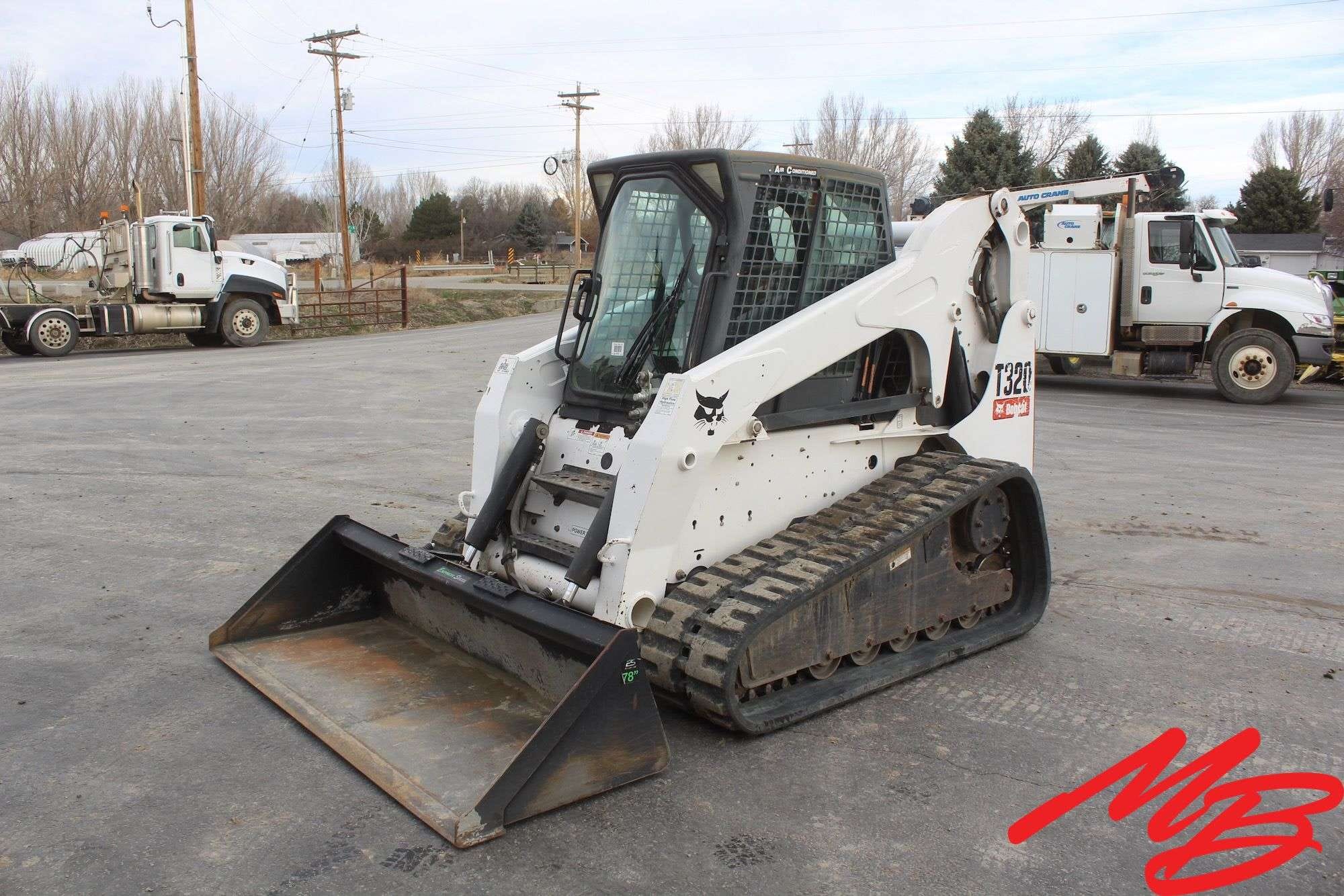 2008 Bobcat T320 Equipment Image0
