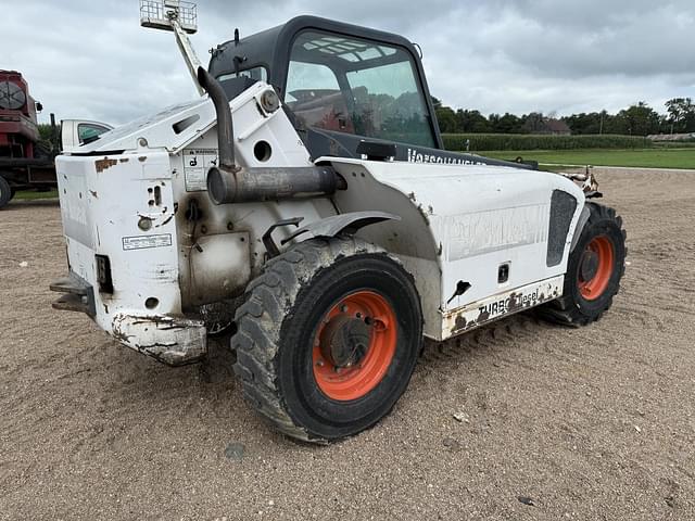 Image of Bobcat V417 equipment image 4