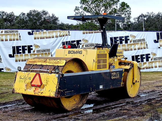 Image of Bomag BW11AS equipment image 4