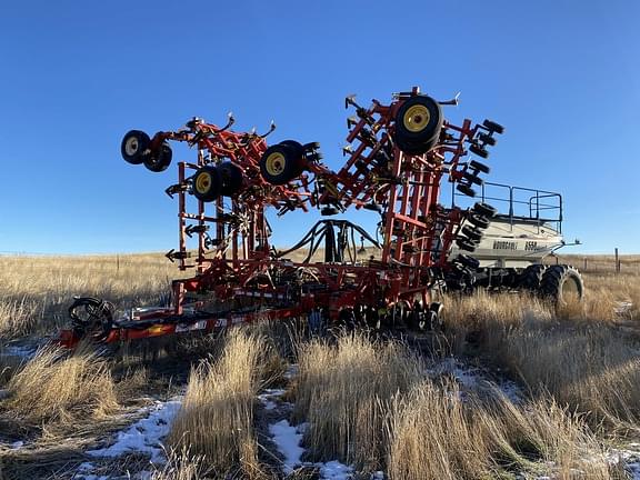 Image of Bourgault 5710 equipment image 1