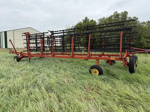 Image of Bourgault 6000 equipment image 4