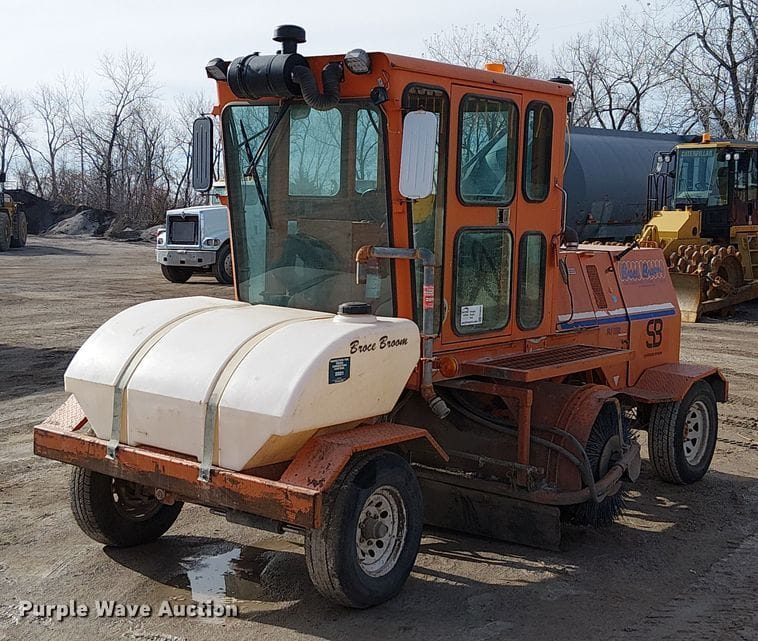 2008 Broce RJ350 Equipment Image0