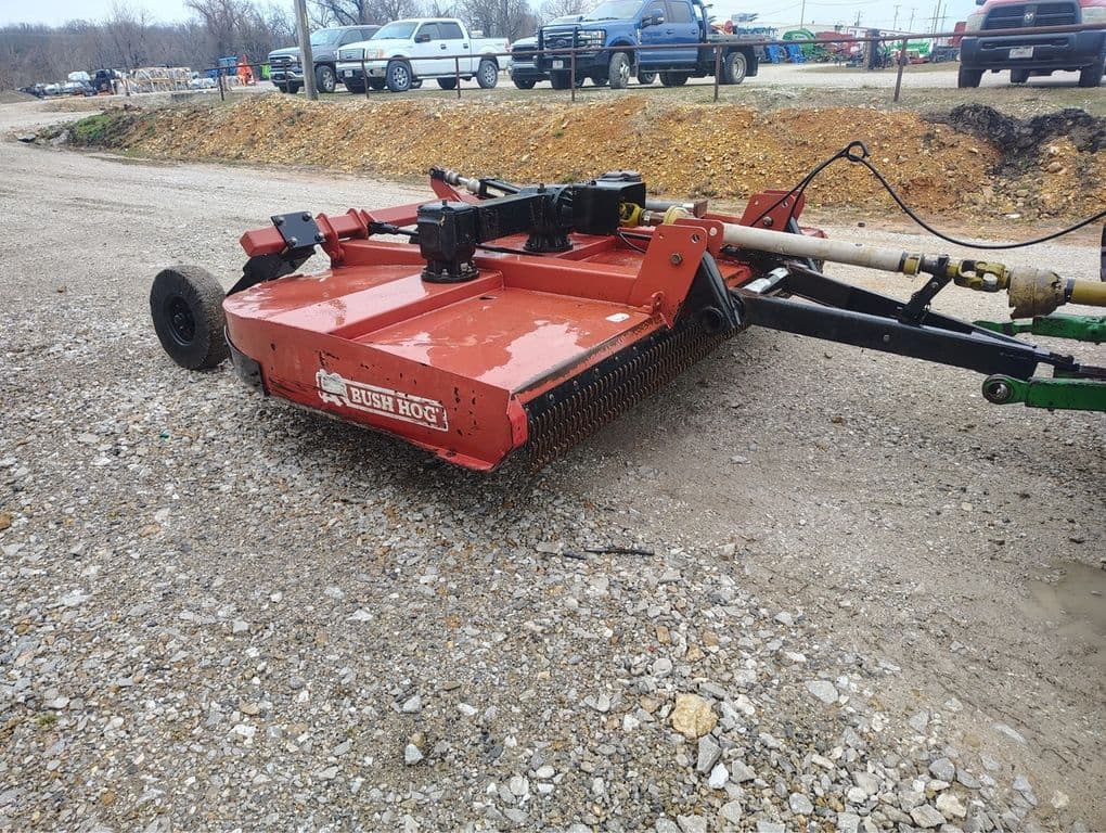 Image of Bush Hog 2010 Image 1