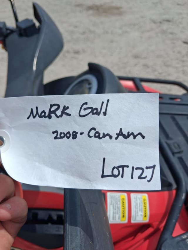 Image of Can-Am Outlander 650 equipment image 2