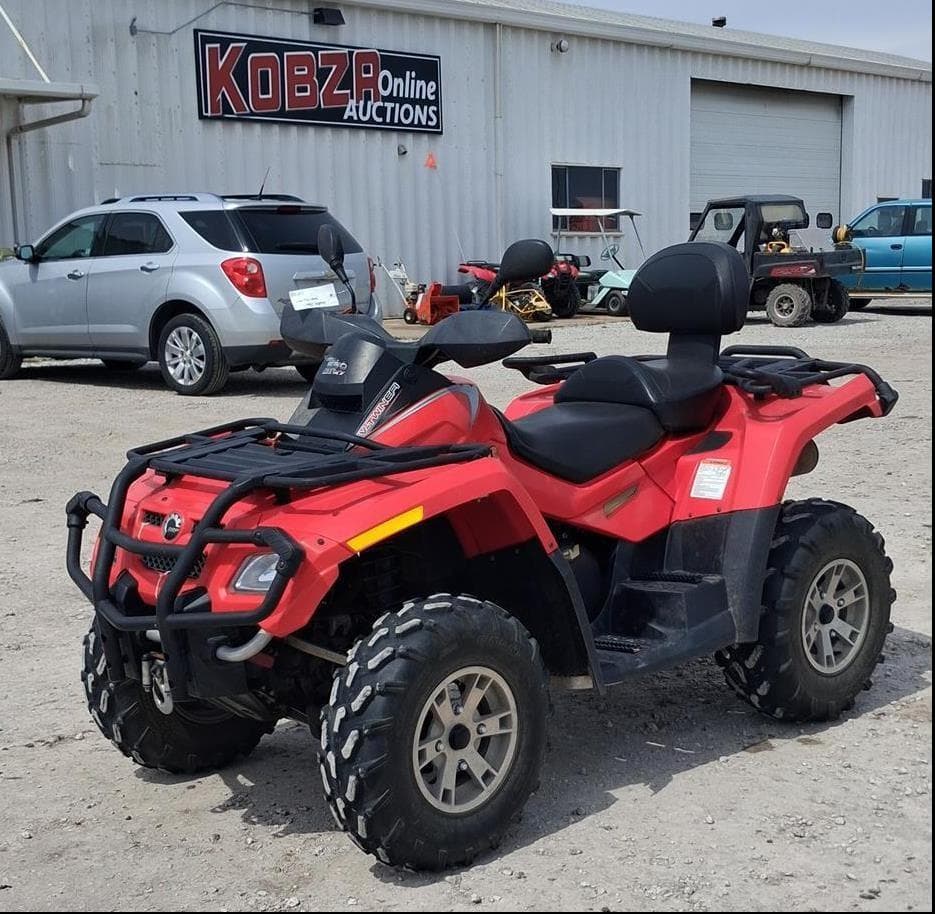 Image of Can-Am Outlander 650 Primary image