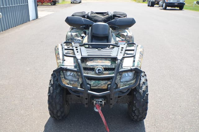 Image of Can-Am Outlander 800 equipment image 2