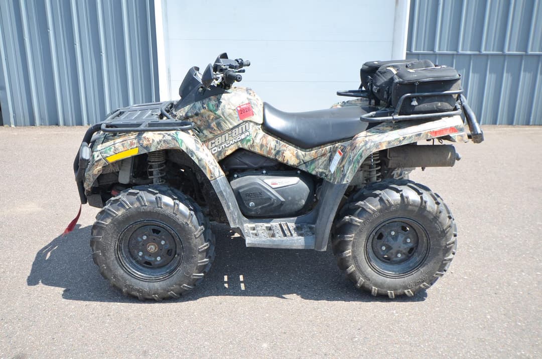 Image of Can-Am Outlander 800 Primary image