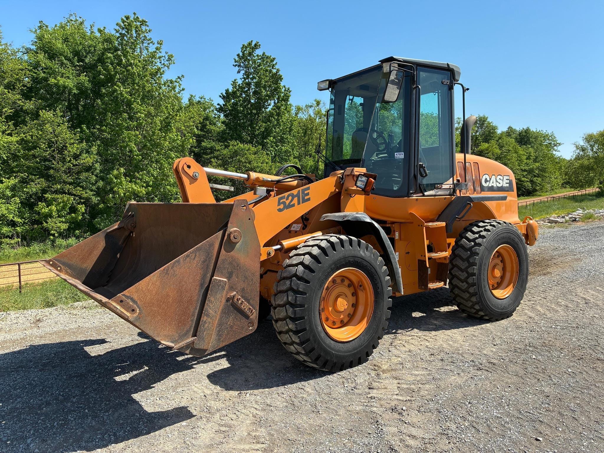 2008 Case 521E Equipment Image0