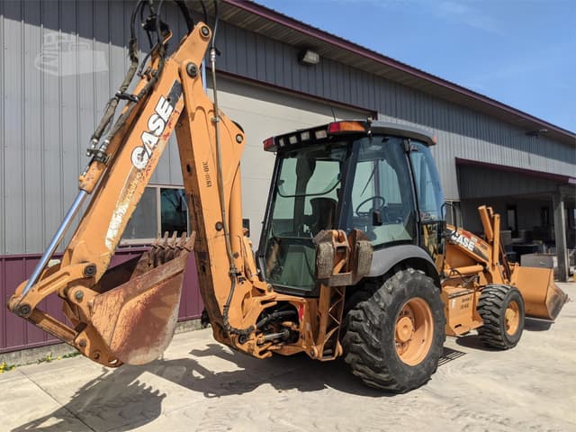 Image of Case 580M Series 3 equipment image 4