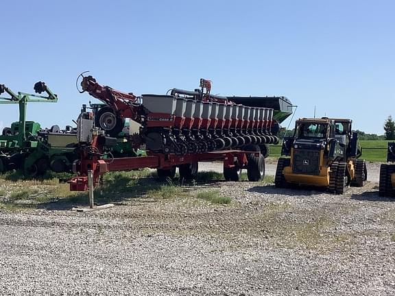 Image of Case IH 1200 equipment image 1