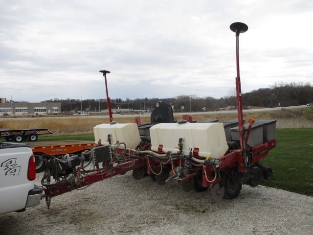 2008 Case IH 1200 Equipment Image0