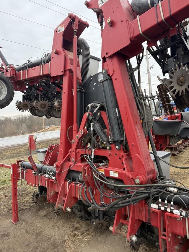 Image of Case IH 1230 equipment image 2
