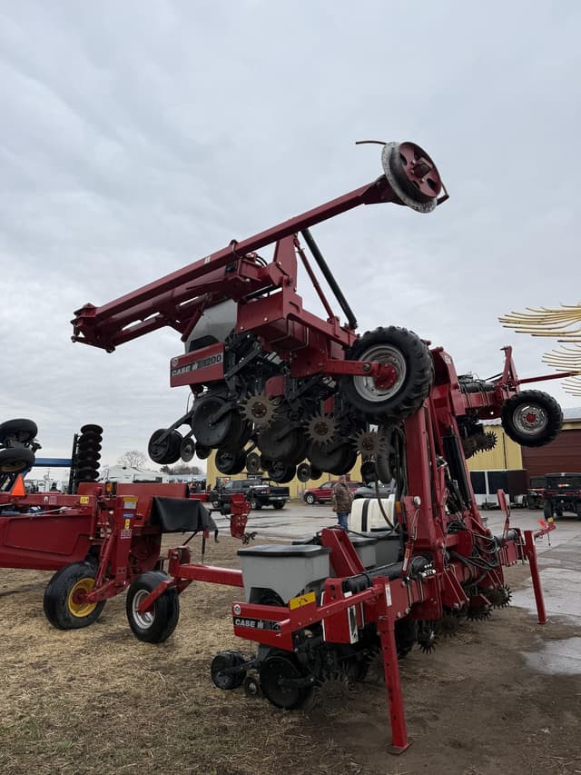 Image of Case IH 1230 equipment image 3
