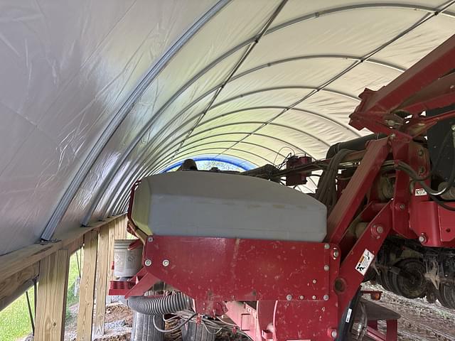 Image of Case IH 1240 equipment image 1