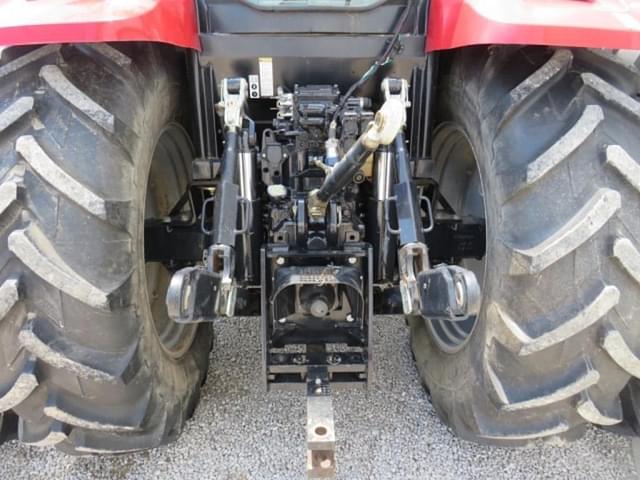 Image of Case IH Maxxum 140 equipment image 4