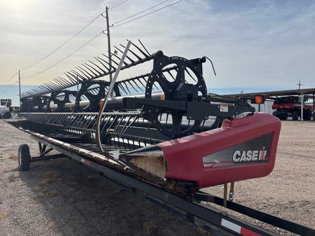 Image of Case IH 2142 equipment image 1
