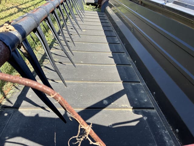 Image of Case IH 2152 equipment image 2