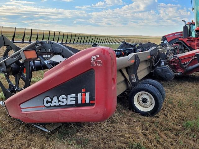 Image of Case IH 2152 equipment image 3