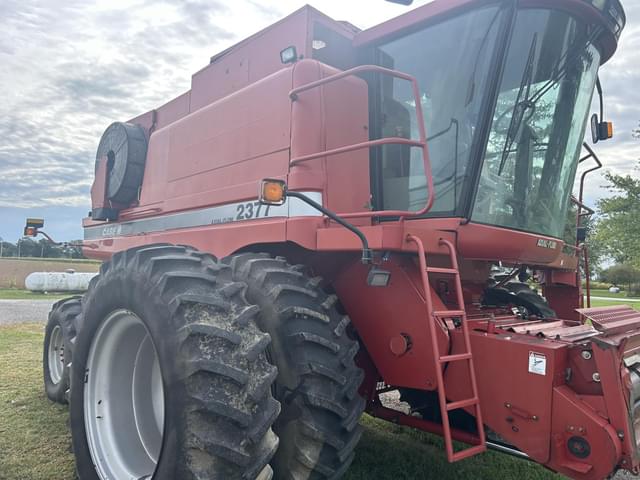 Image of Case IH 2377 equipment image 1