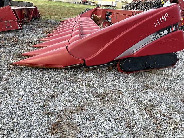 Image of Case IH 2412 equipment image 1