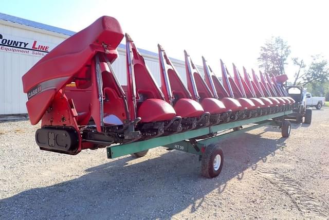Image of Case IH 2412 equipment image 4