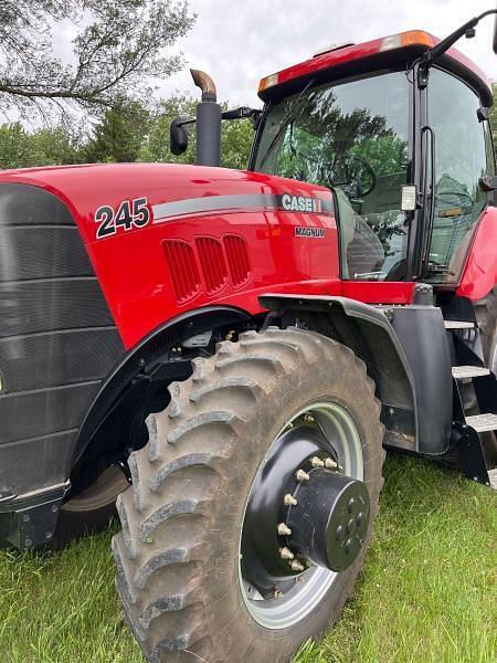 Image of Case IH Magnum 245 equipment image 3