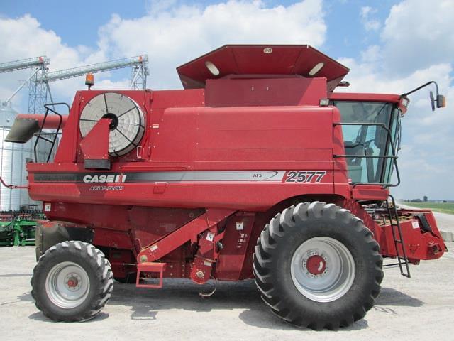 Image of Case IH 2577 equipment image 3