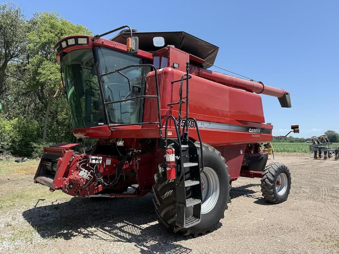 Image of Case IH 2588 Primary image