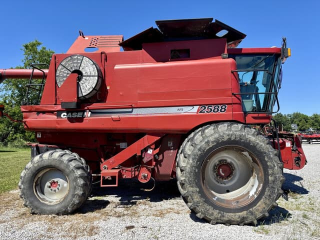 Image of Case IH 2588 equipment image 1
