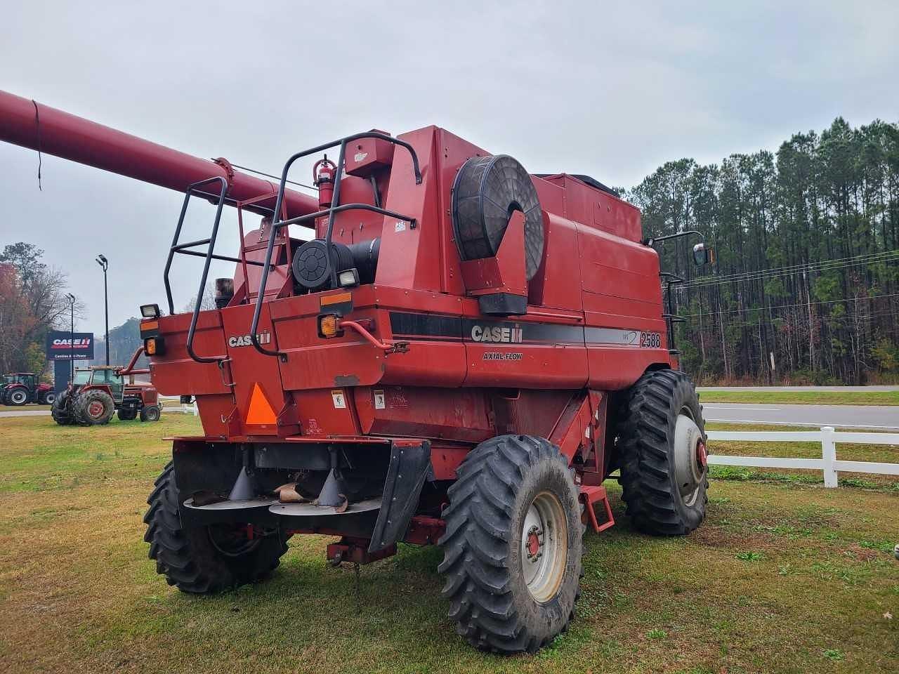 Main image Case IH 2588 1