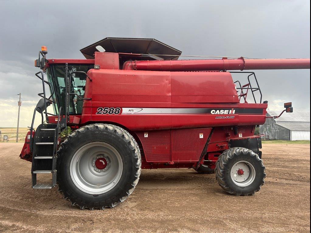 Image of Case IH 2588 Primary image