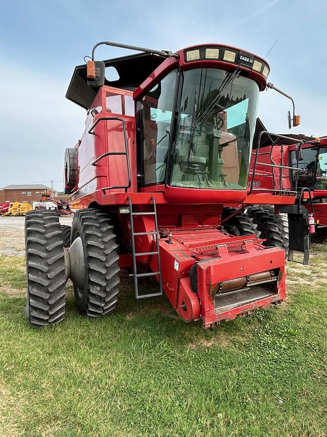 Image of Case IH 2588 equipment image 1