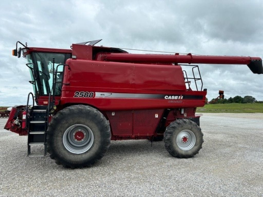 Main image Case IH 2588
