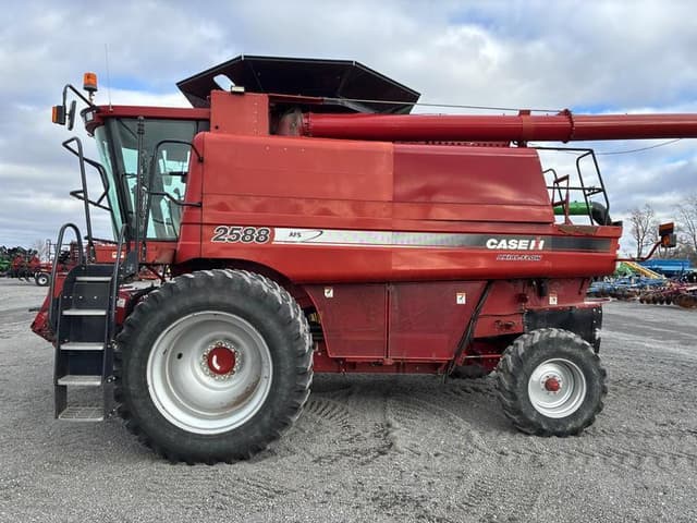 Image of Case IH 2588 equipment image 4