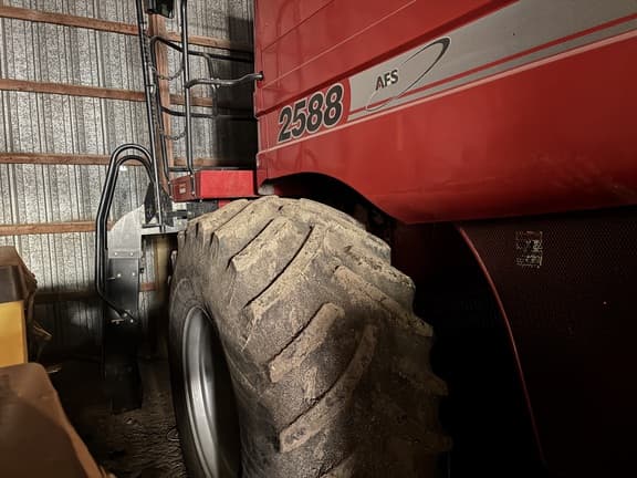 Image of Case IH 2588 equipment image 3