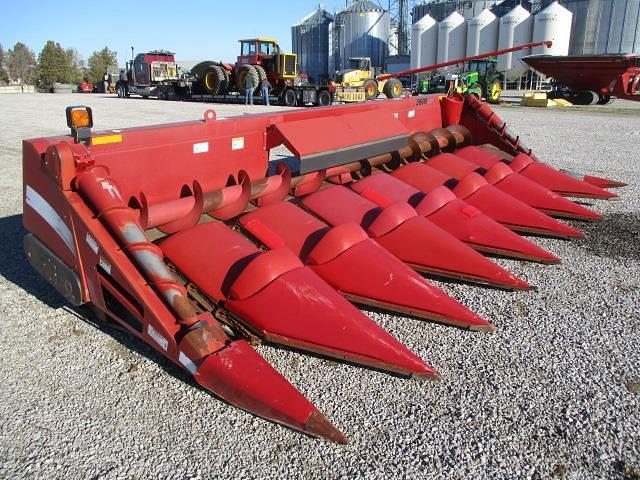 Image of Case IH 2608 equipment image 2