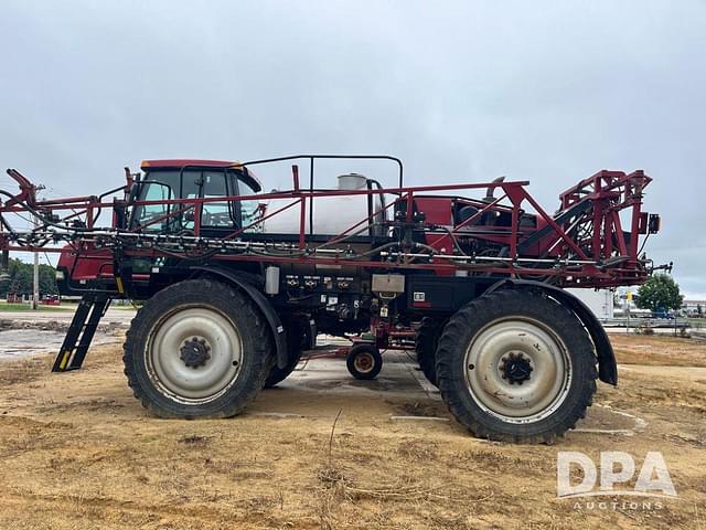 Image of Case IH Patriot 3320 equipment image 3