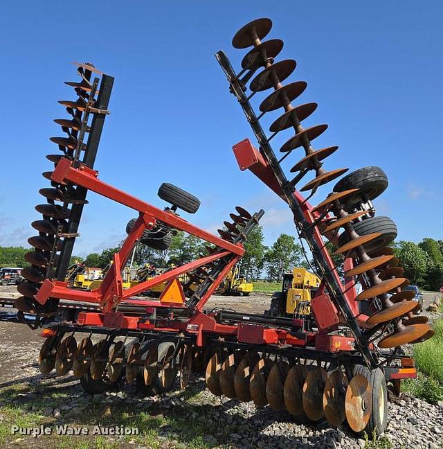 Image of Case IH 340 equipment image 3