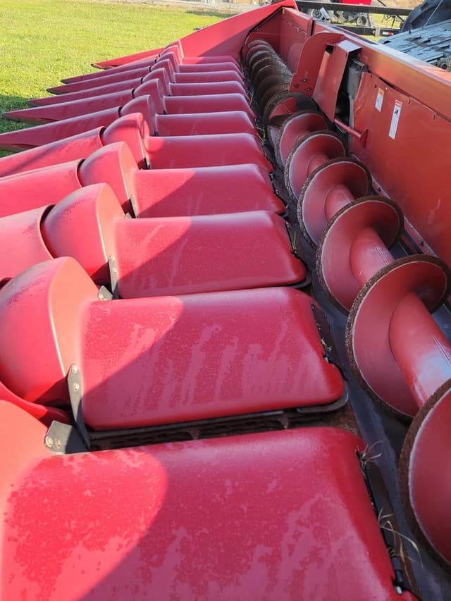 Image of Case IH 3412 equipment image 2