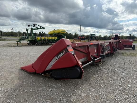 Image of Case IH 3412 equipment image 2